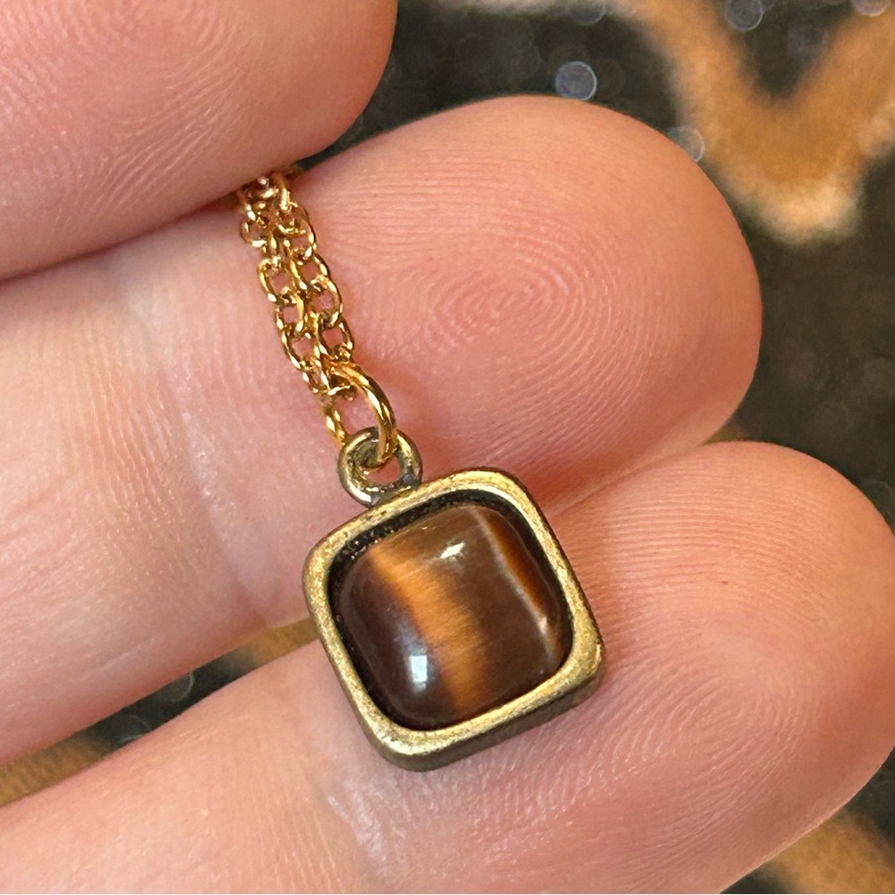 Handcrafted vintage cat eye glass pendant on chain necklace